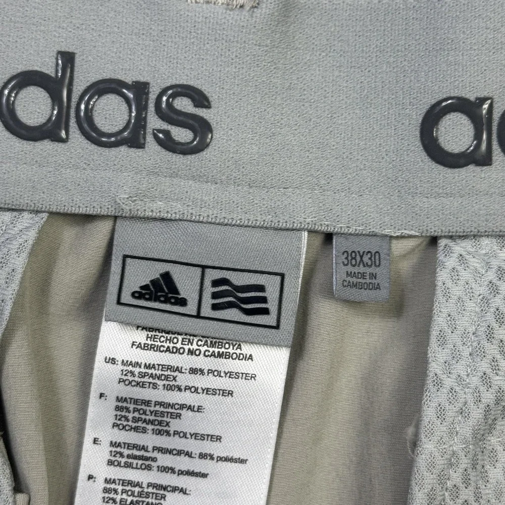 Adidas Golf Chino Pants Mens 38x30 Beige Stretch Flat Front Performance